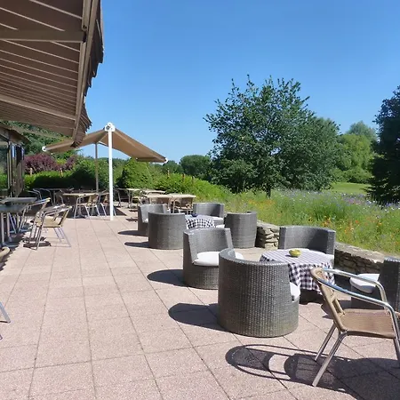 Hotel Anjou Golf And Country Club