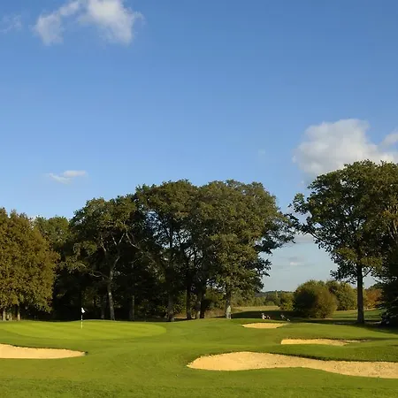 Hotel Anjou Golf And Country Club