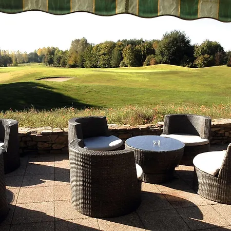 Hotel Anjou Golf And Country Club