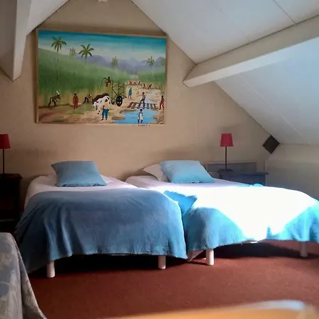 Anjou Golf And Country Club Hotel